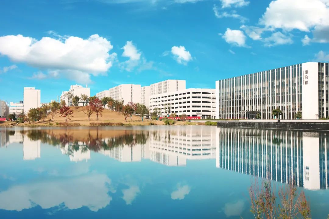 1752193350491395 1752193350491395